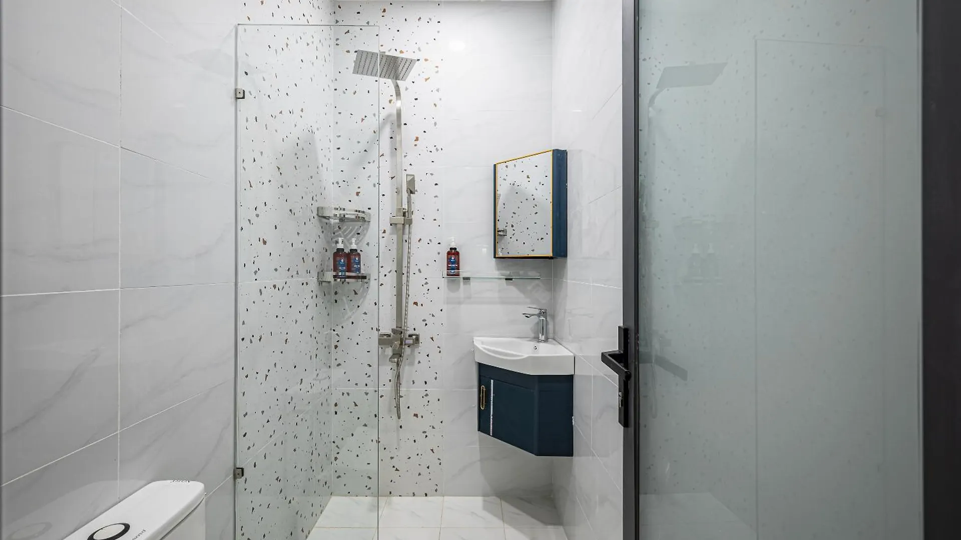 Cozrum Homes - Spring Residence Ho Chi Minh City