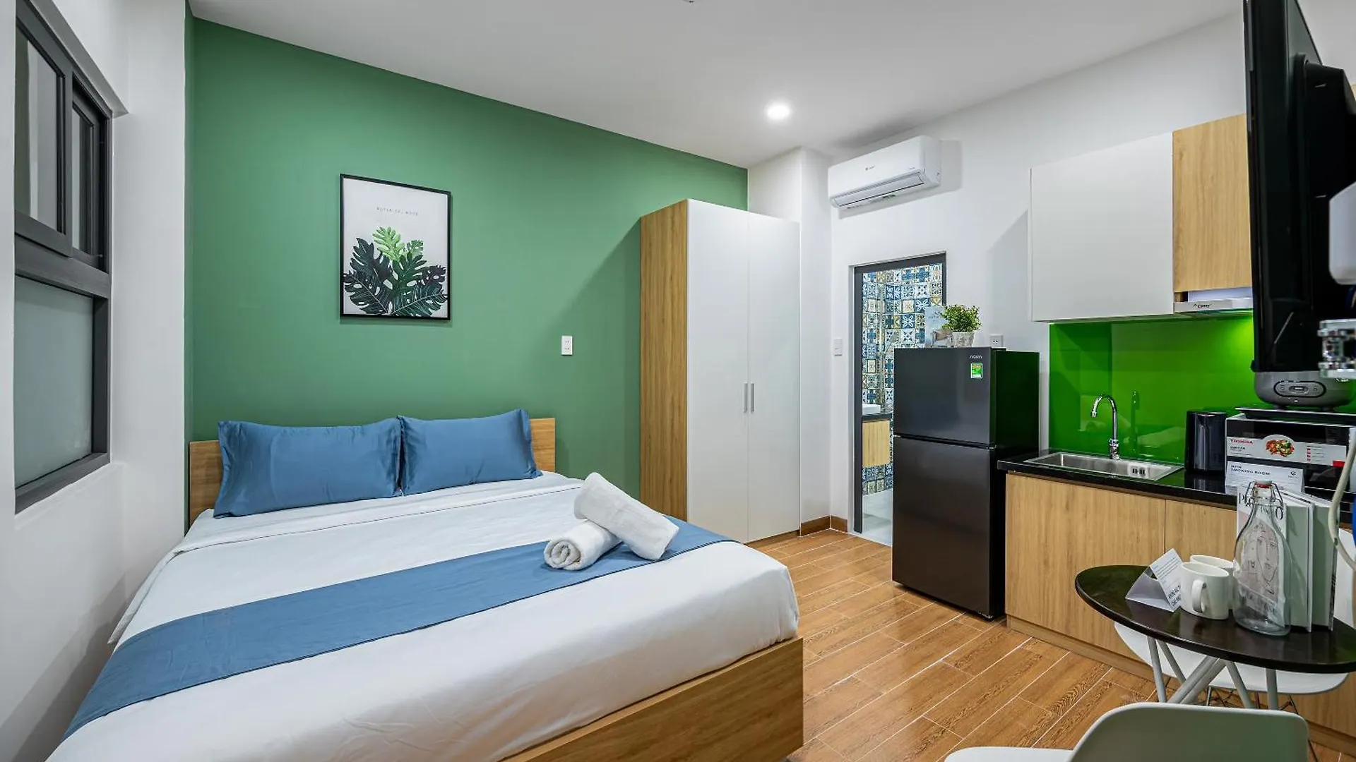 Apartment Cozrum Homes - Spring Residence Ho Chi Minh City