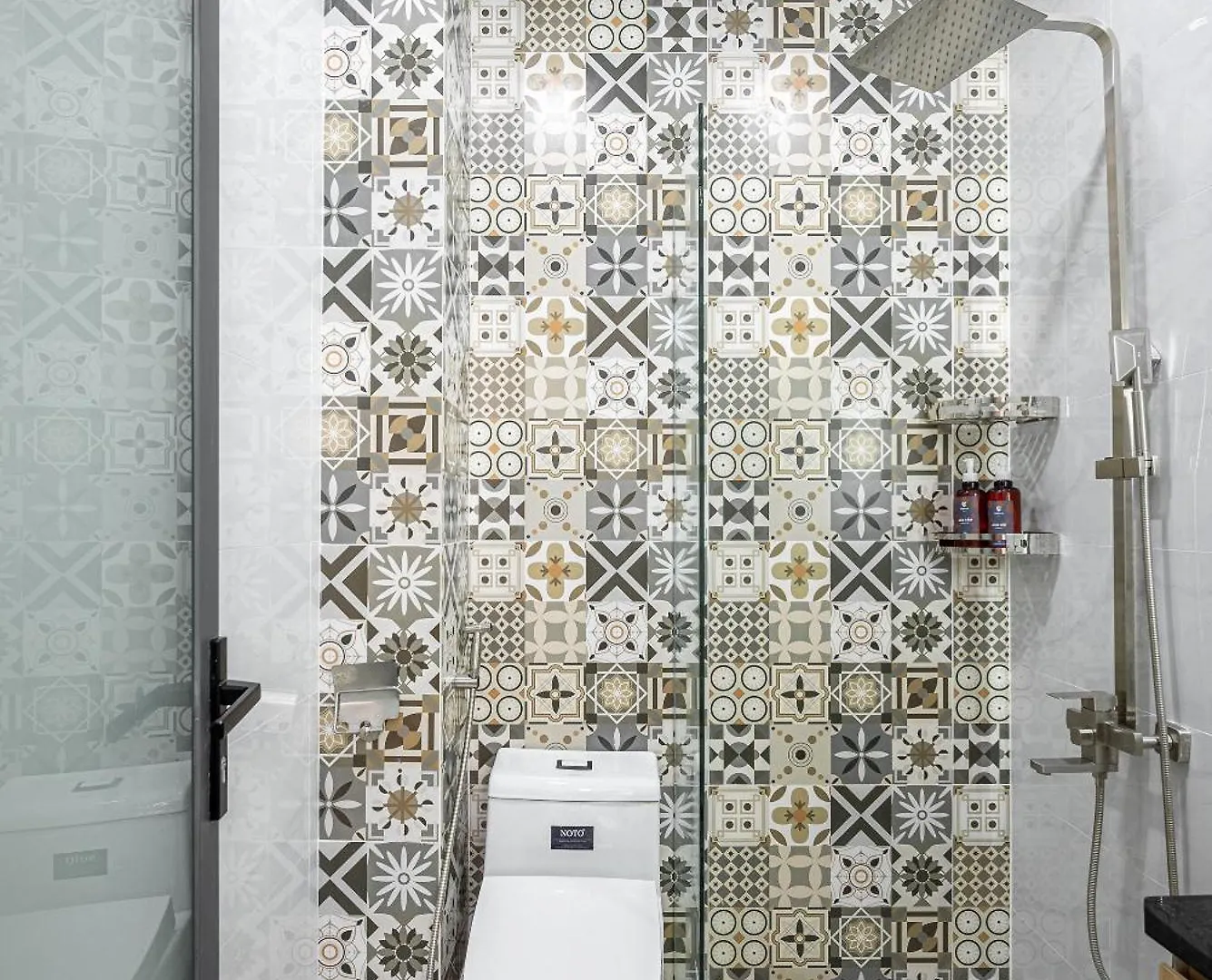 Cozrum Homes - Spring Residence Ho Chi Minh City