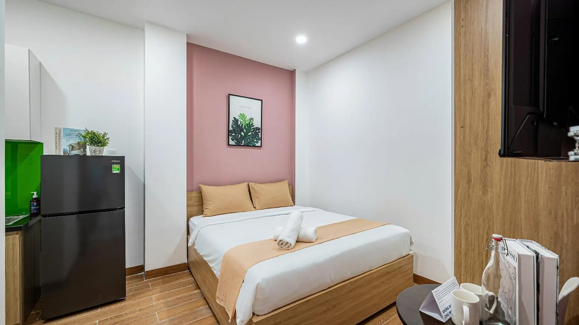 Cozrum Homes - Spring Residence Ho Chi Minh City Apartment
