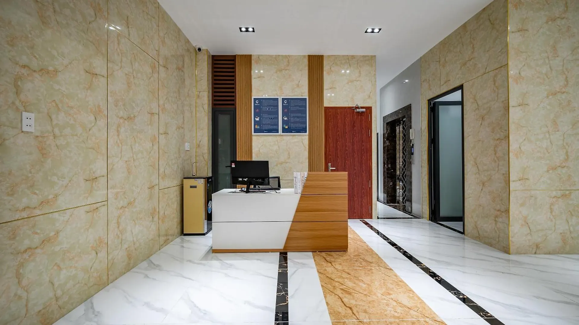 Apartment Cozrum Homes - Spring Residence Ho Chi Minh City